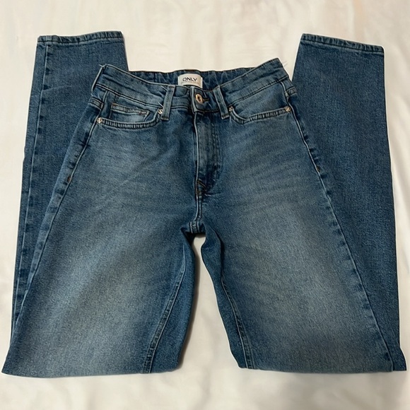 Only Denim Mid Rise Straight Leg Jeans - Picture 1 of 6